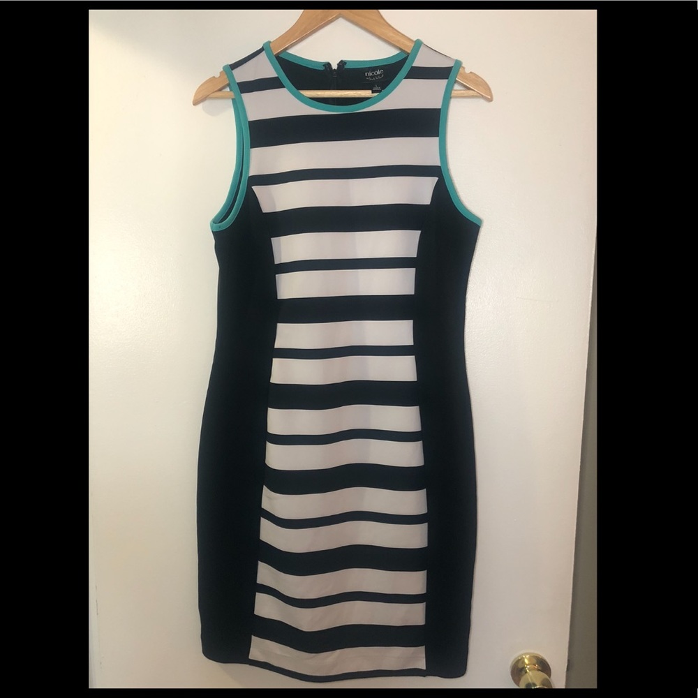 Black & White Striped Dress ⚫️⚪️